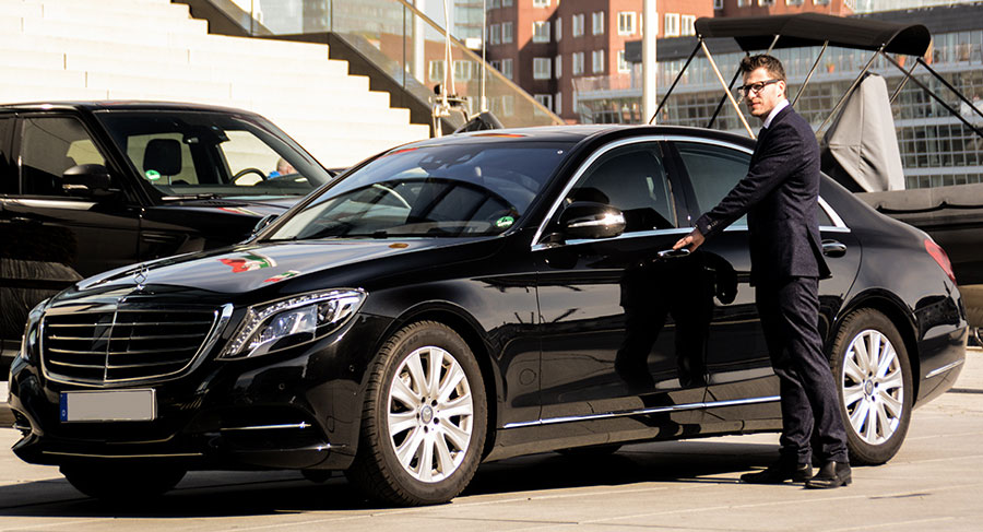 Chauffeur Melbourne Airport Service