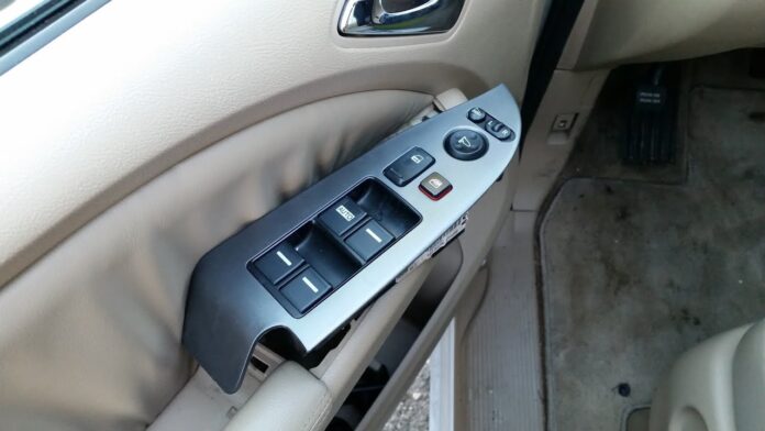 Suzuki Swift Window Switch